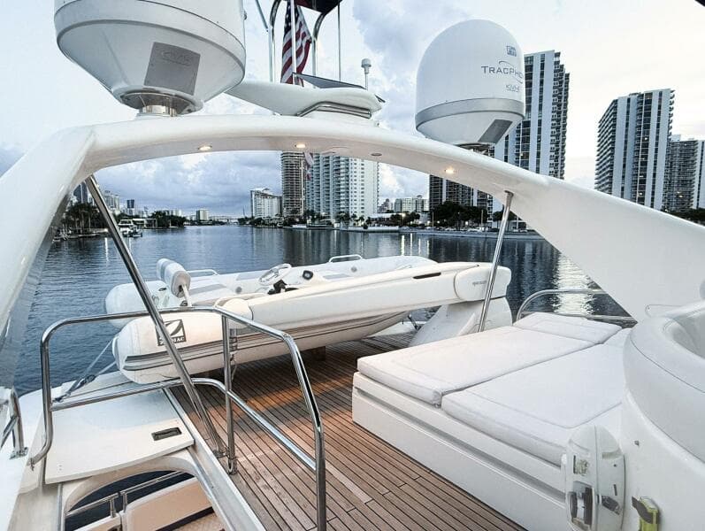2007 Princess 23M