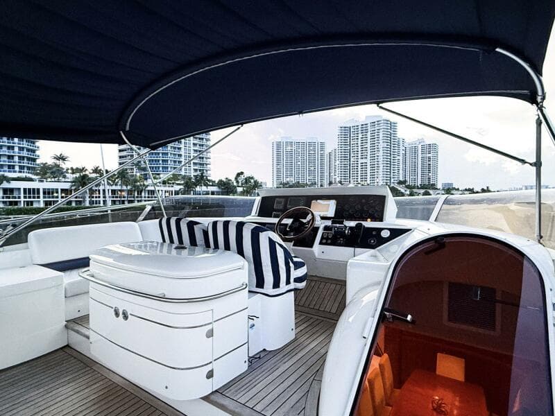 2007 Princess 23M
