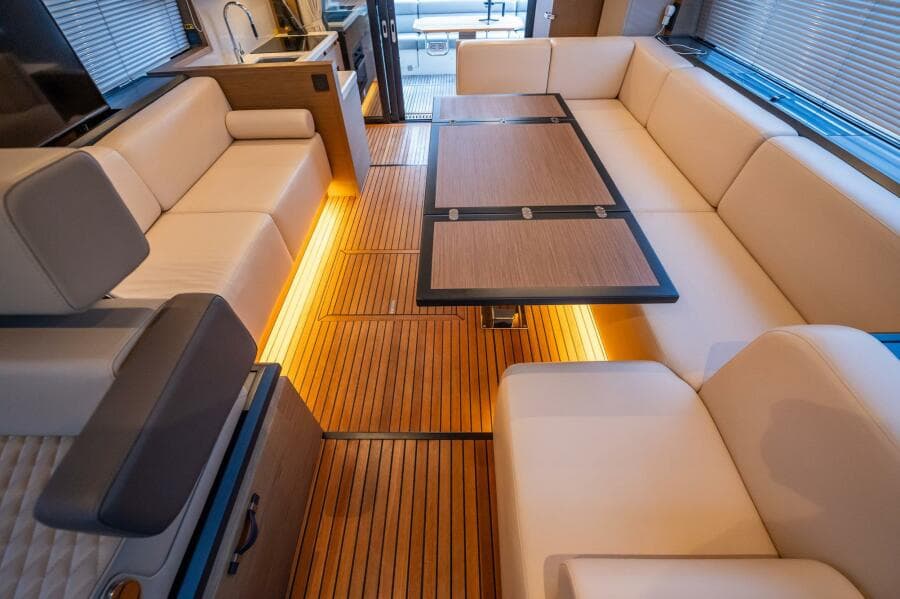 2021 Beneteau Monte Carlo 52