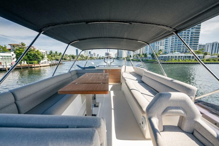 2021 Beneteau Monte Carlo 52