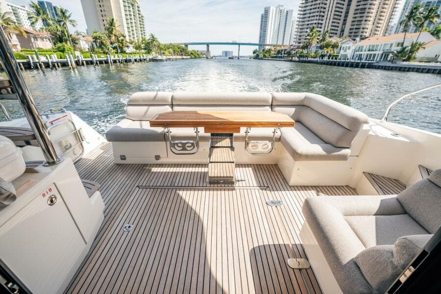 2021 Beneteau Monte Carlo 52