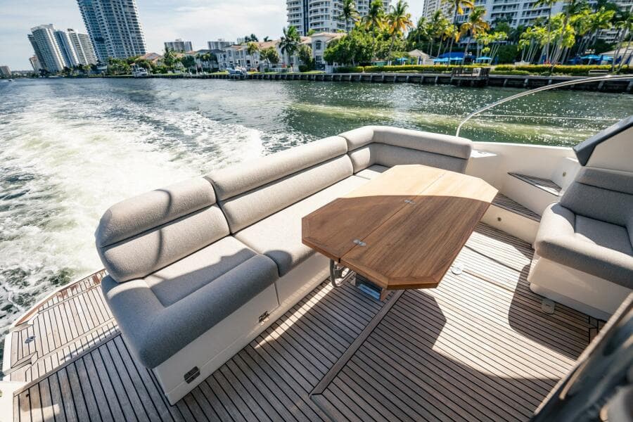 2021 Beneteau Monte Carlo 52