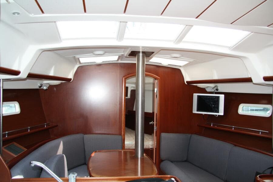 2006 Beneteau 