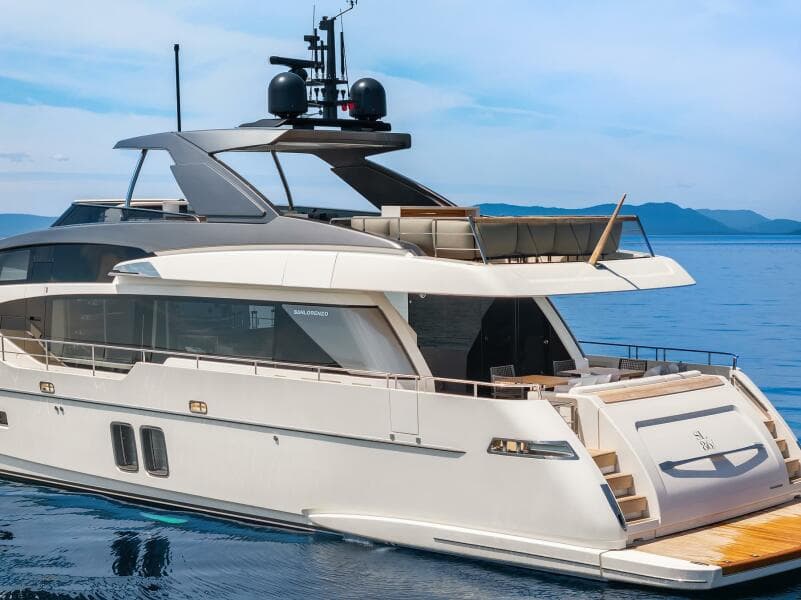 Port Stern Profile