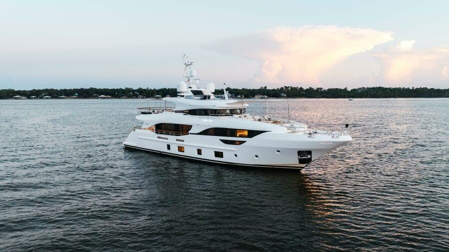 2019 Benetti Delfino 95