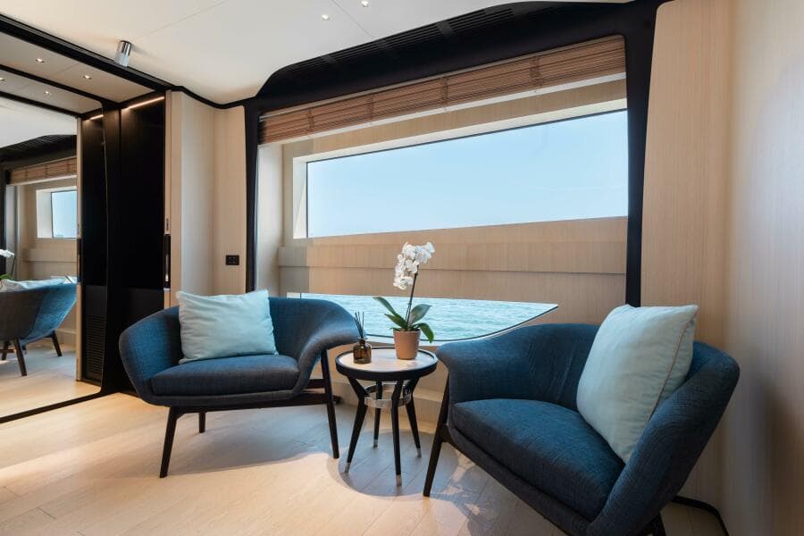 Master Stateroom Seating
