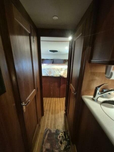 2002 Silverton 38 Convertible
