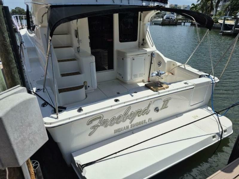 2002 Silverton 38 Convertible