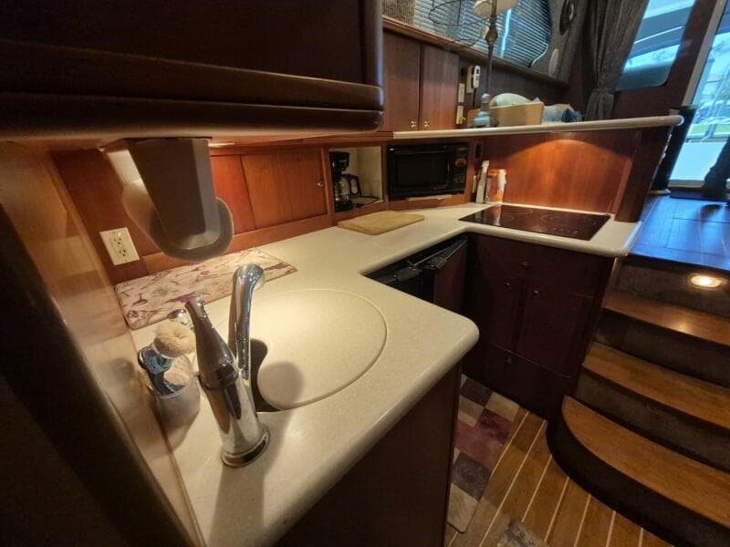 2002 Silverton 38 Convertible