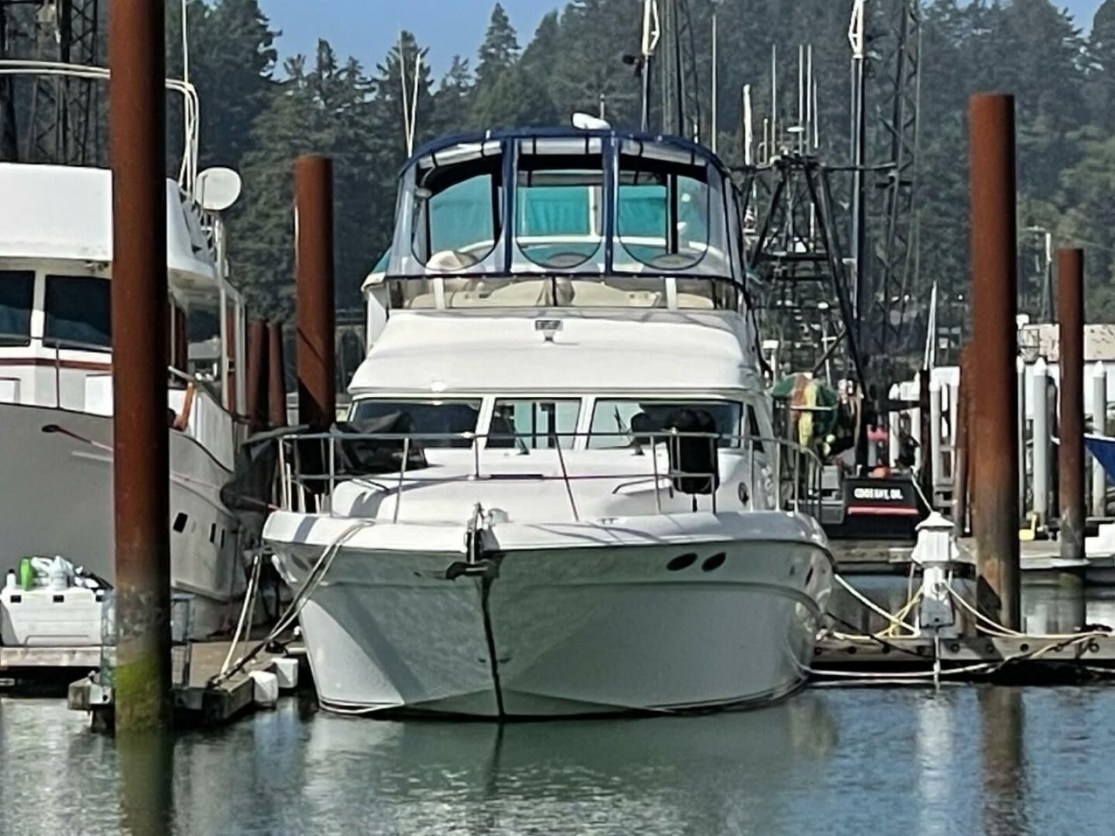 2000 Sea Ray 400 Sedan Bridge