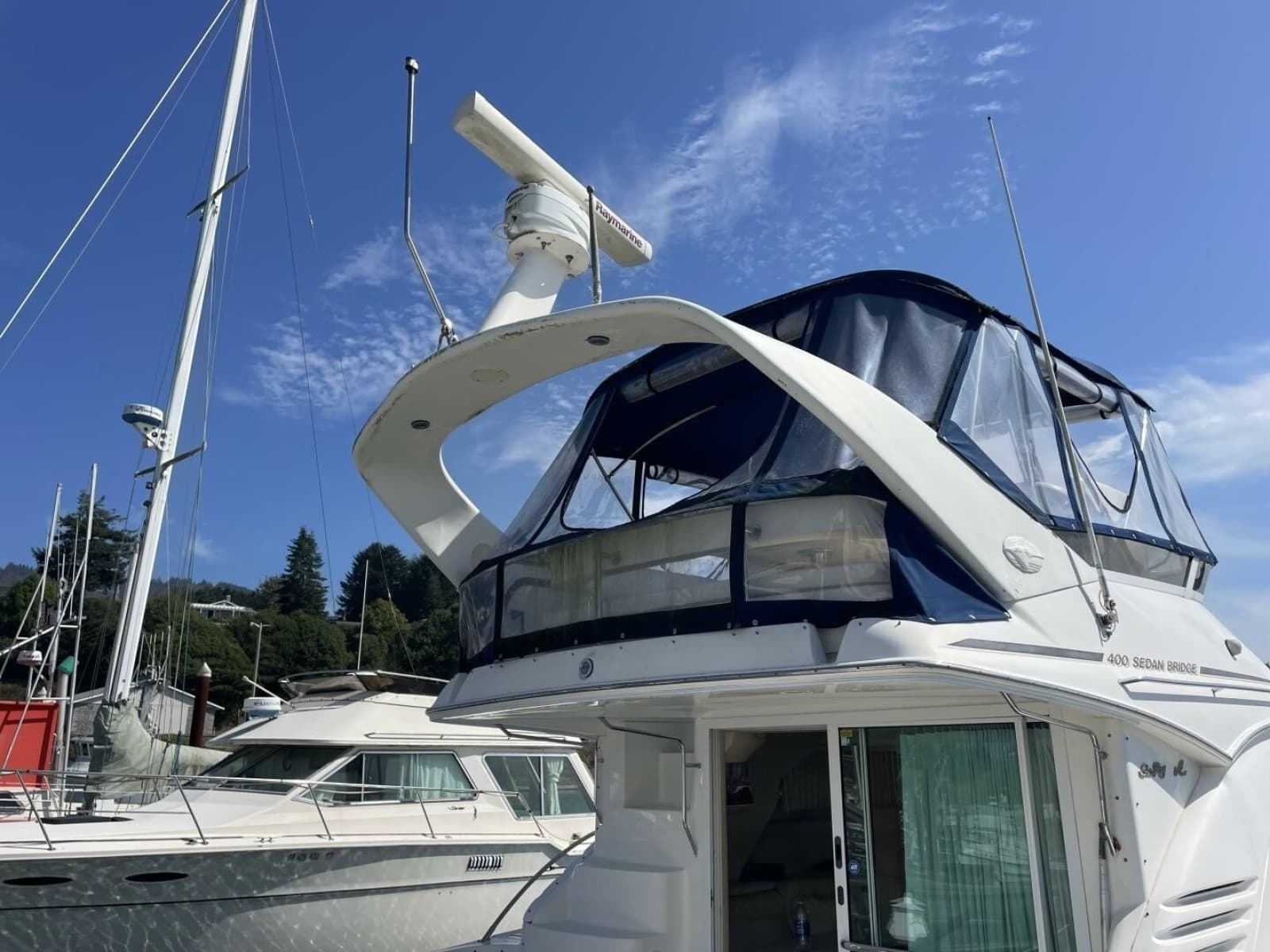 2000 Sea Ray 400 Sedan Bridge