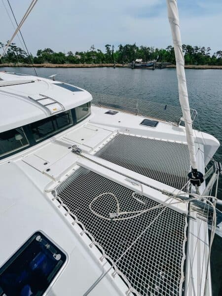 2023-lagoon-40-sail-9867159-20250709184936585-1.jpg