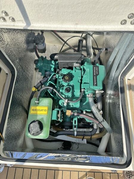 Volvo Diesel Engine 