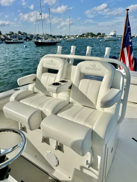 Helm Seats