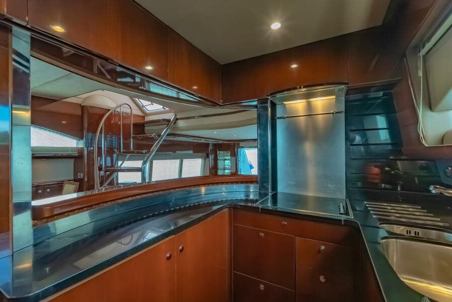 2006 Princess Yachts 