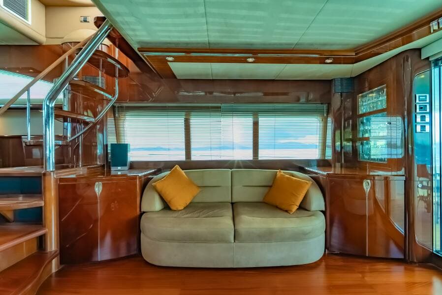 2006 Princess Yachts 