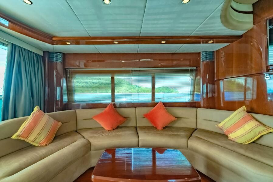 2006 Princess Yachts 
