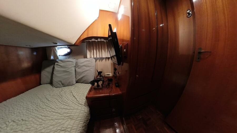 50 ft Ocean Alexander - Guest Stateroom #1