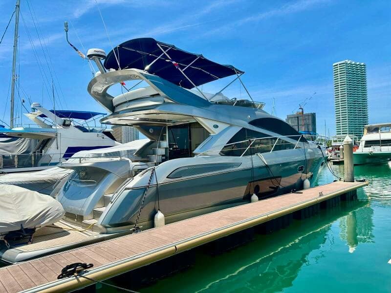 2013 Sunseeker Sunseeker Manhattan 53