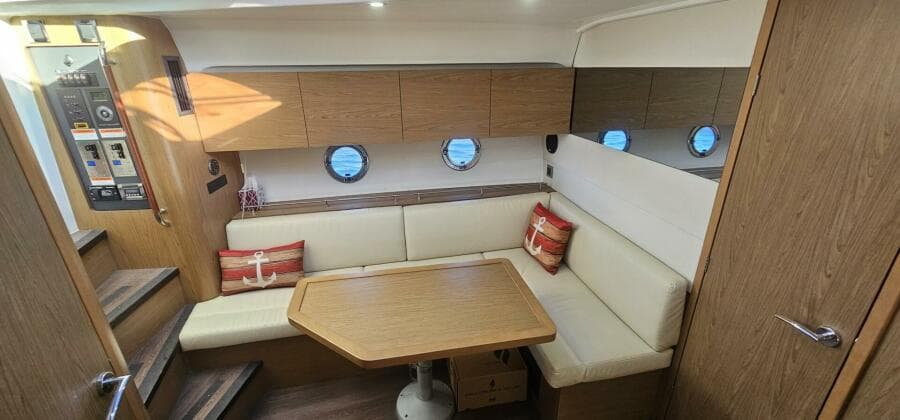2015 Beneteau 38 Gran Tourismo
