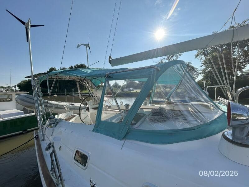 46' Beneteau dodger-bimini