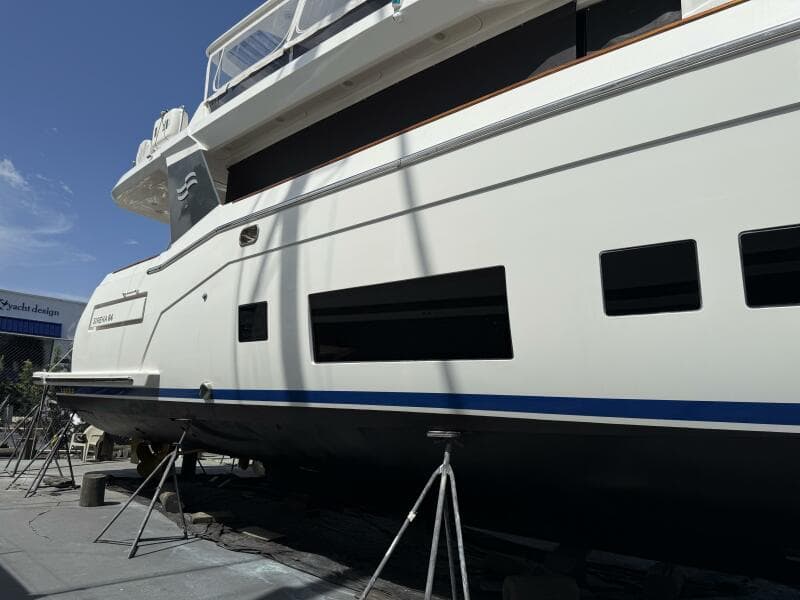 2020 Sirena 64