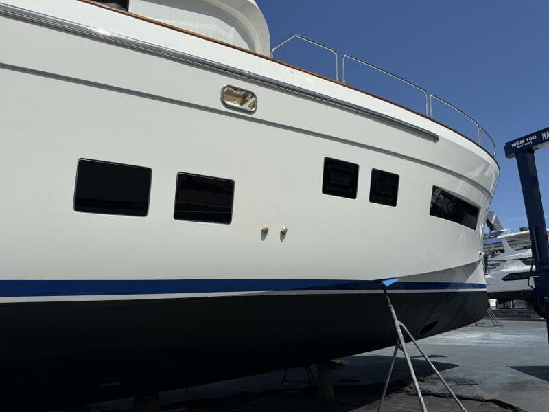 2020 Sirena 64
