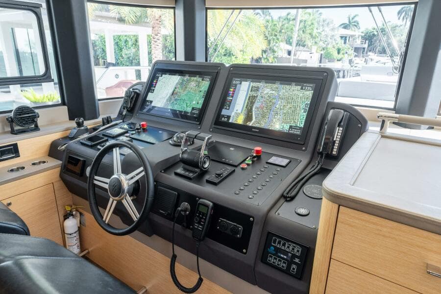 2020 Sirena 64
