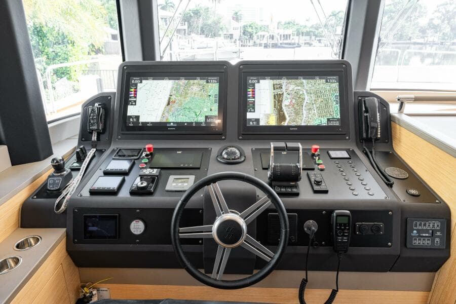 2020 Sirena 64