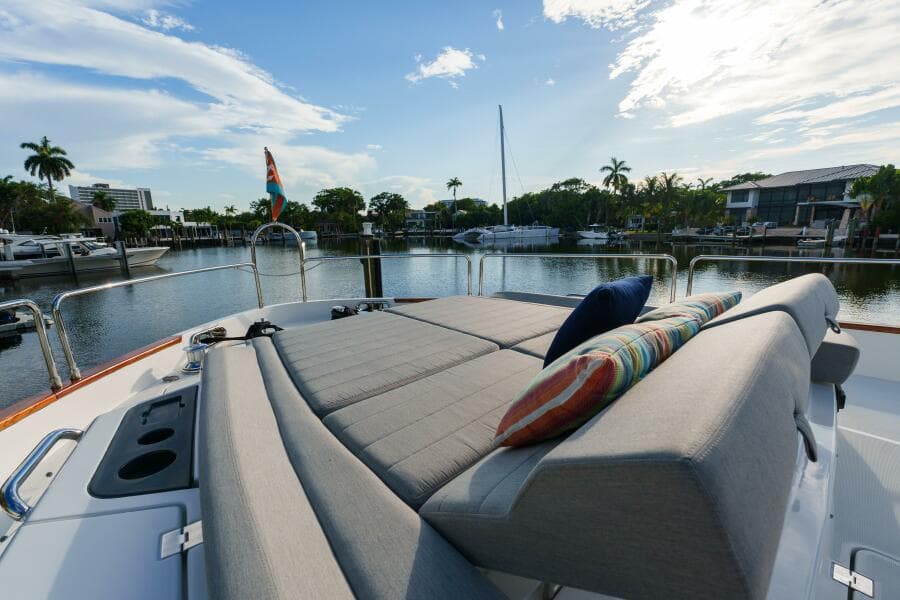 2020 Sirena 64