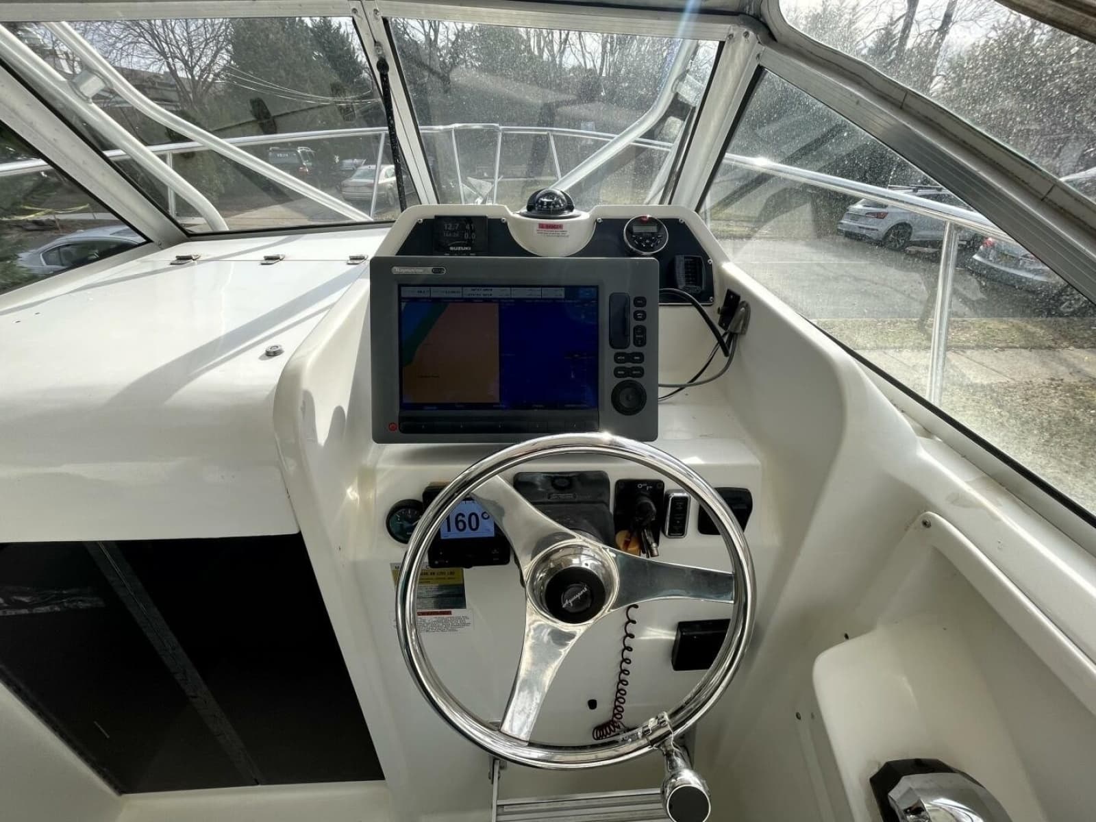 2001 Aquasport 250 Explorer