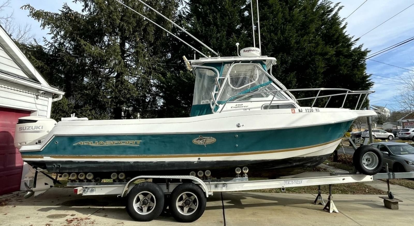 2001 Aquasport 250 Explorer