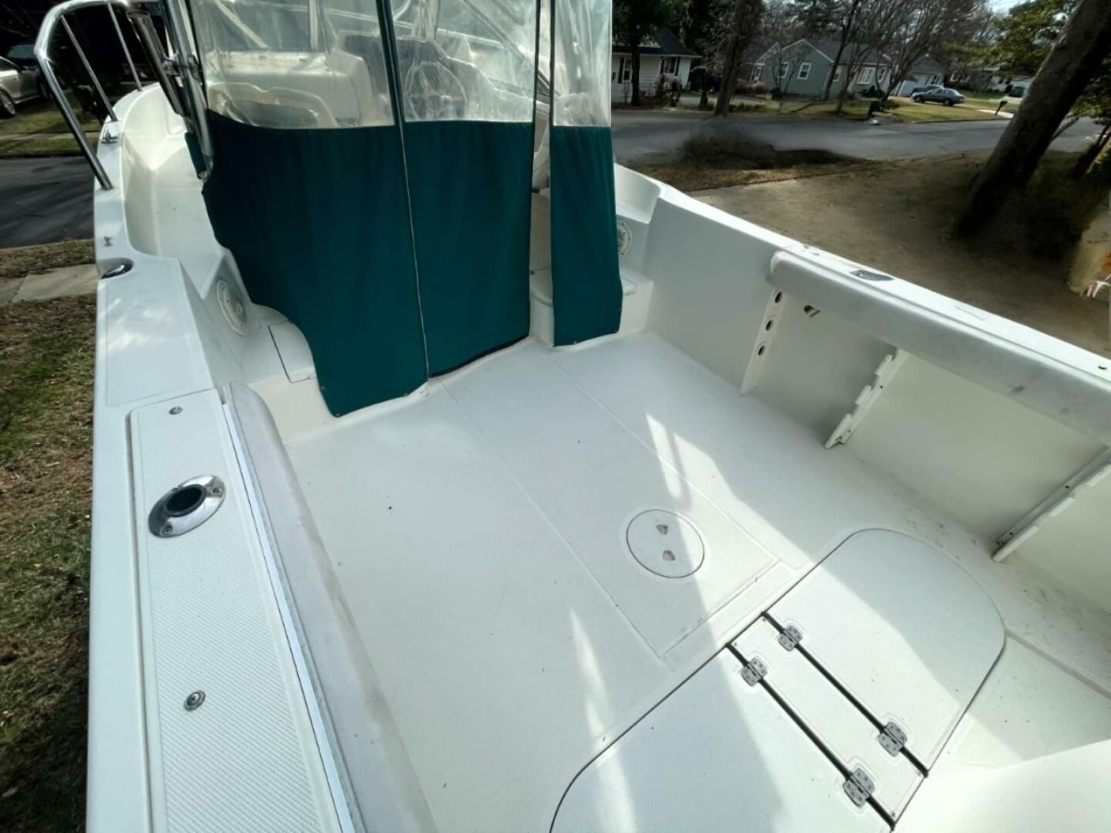 2001 Aquasport 250 Explorer