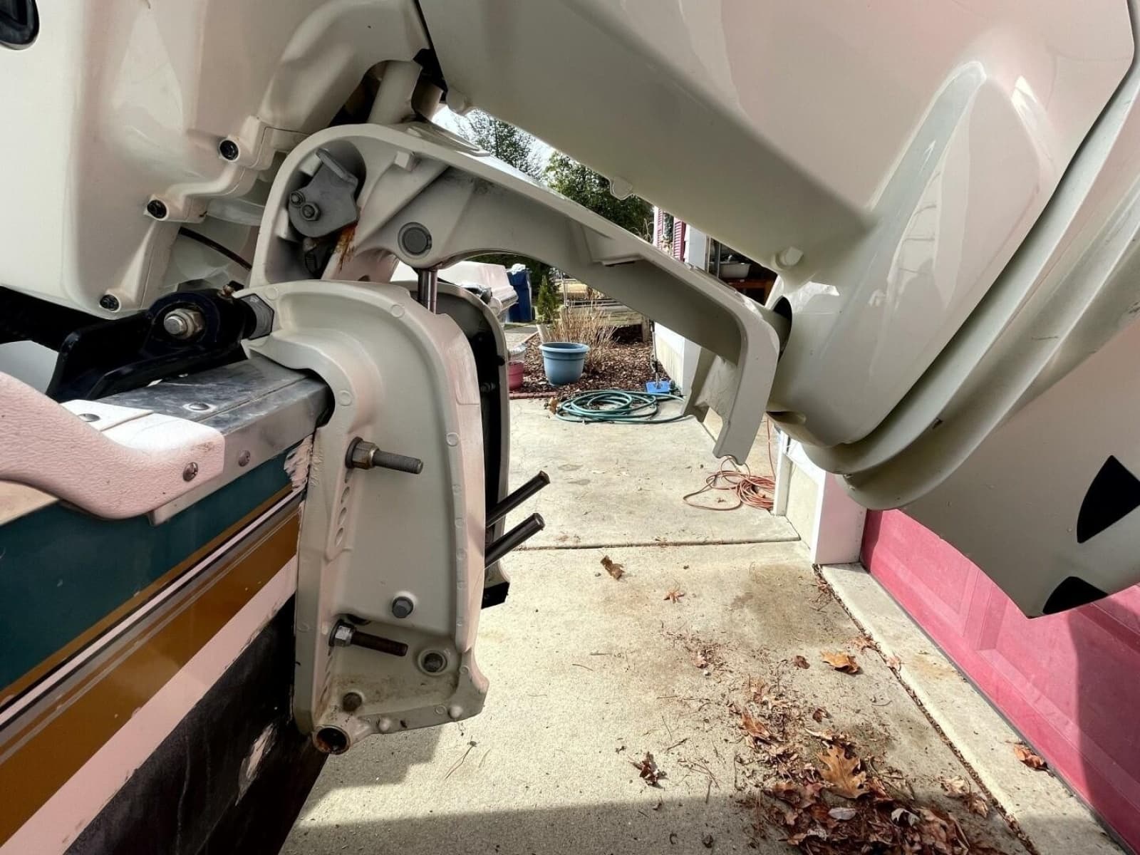 2001 Aquasport 250 Explorer