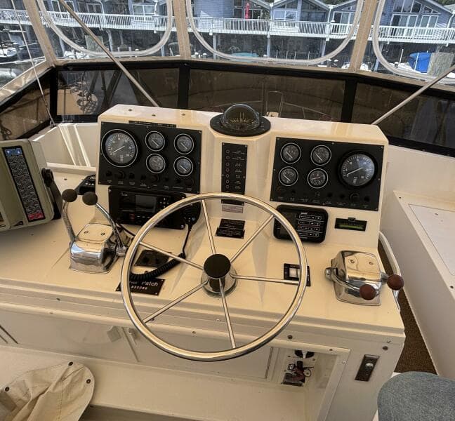 1988 Viking Motor Yacht