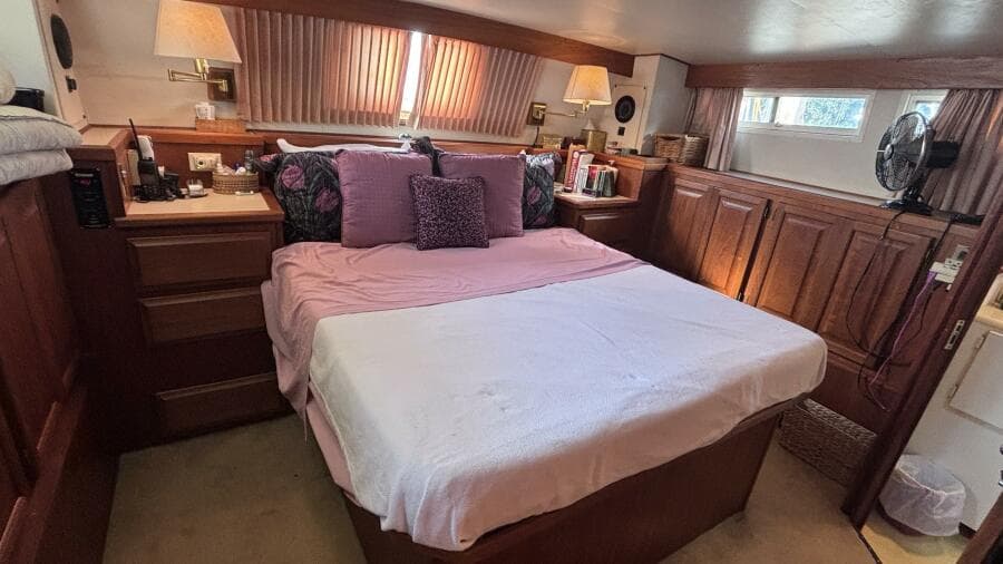 1988 Viking Motor Yacht