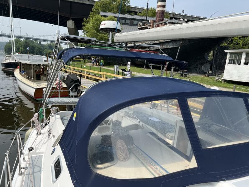 2004 Hunter 41