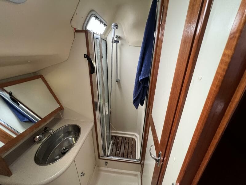 2004 Hunter 41