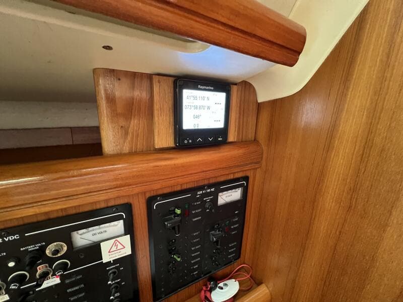 2004 Hunter 41