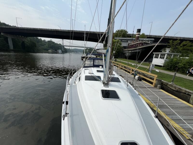 2004 Hunter 41