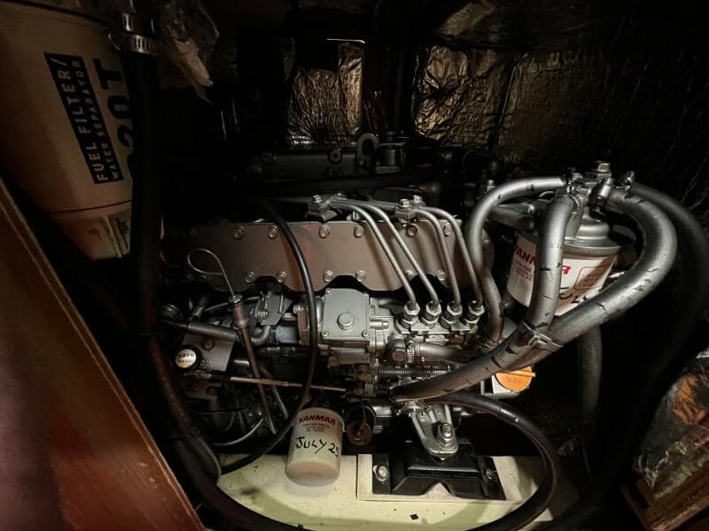 2004 Hunter 41