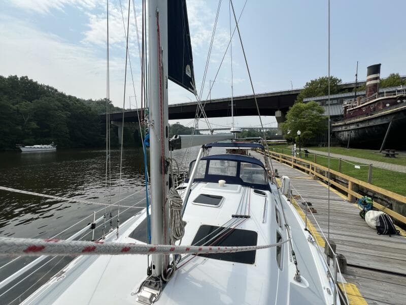 2004 Hunter 41