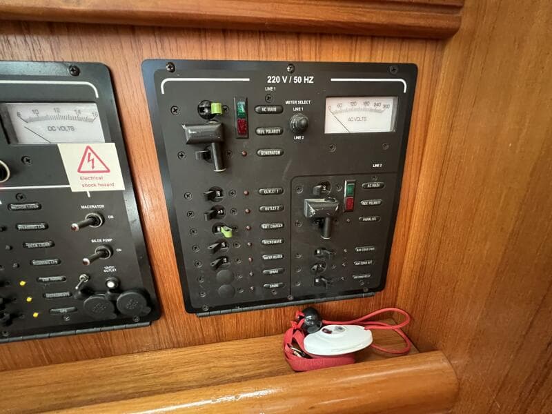 2004 Hunter 41