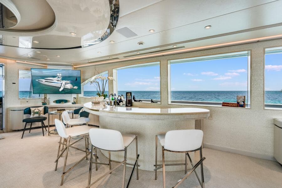 Salon Bar