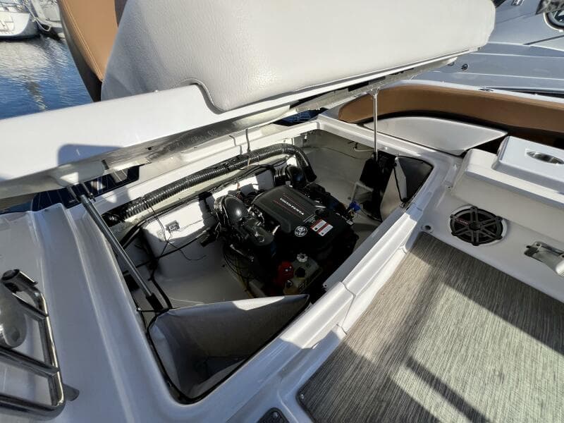 2019 Four Winns H290