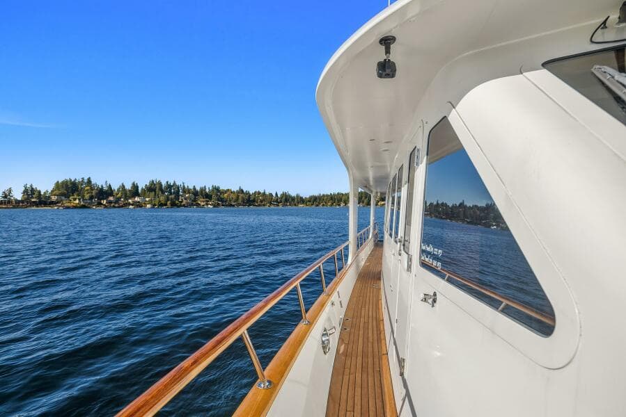 Side Deck