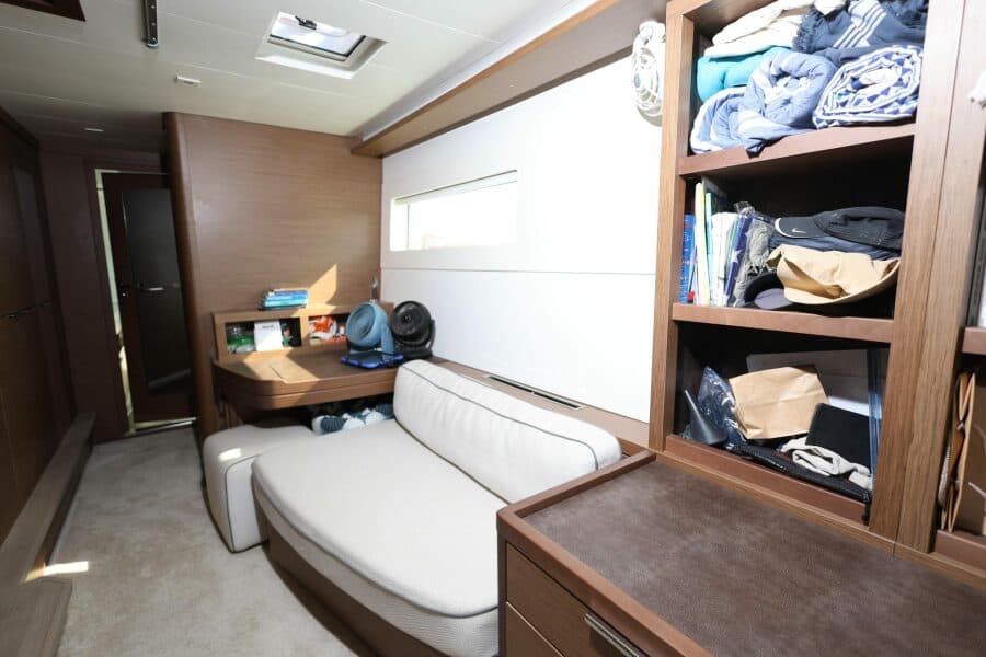2020-lagoon-46-sail-9906407-20250830010439192-3.jpg
