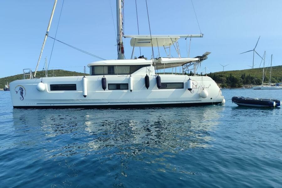 2020-lagoon-46-sail-9906407-20250811101721517-2.jpg