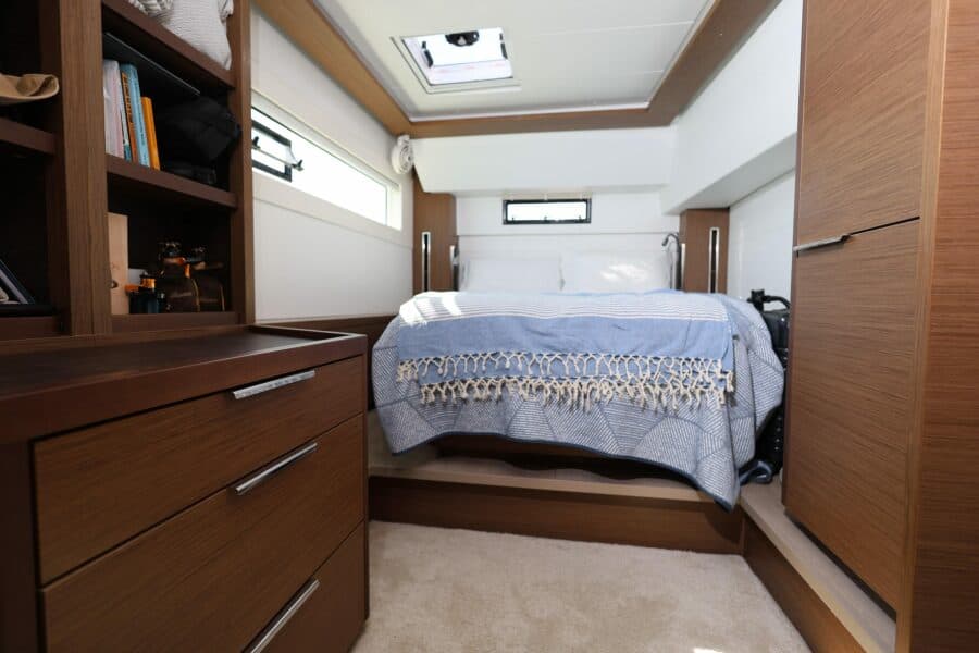 2020-lagoon-46-sail-9906407-20250830010352096-3.jpg