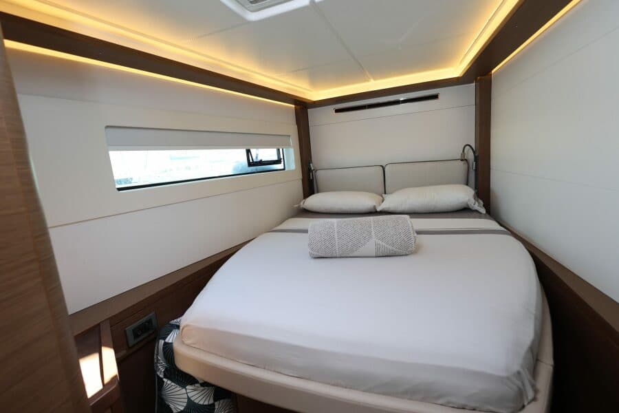 2020-lagoon-46-sail-9906407-20250830005828990-2.jpg